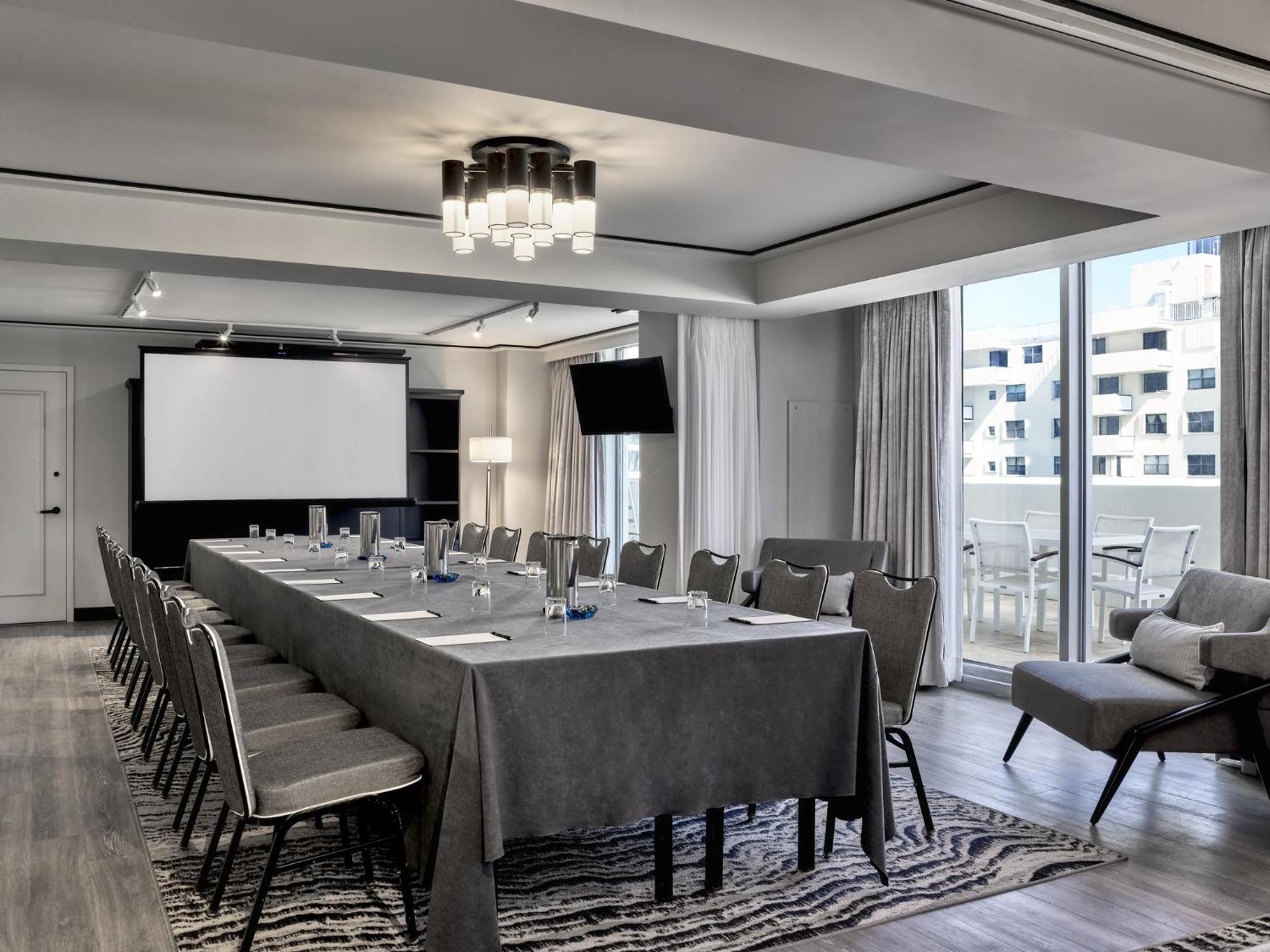 Loews Miami Beach Hotel — Photos 2